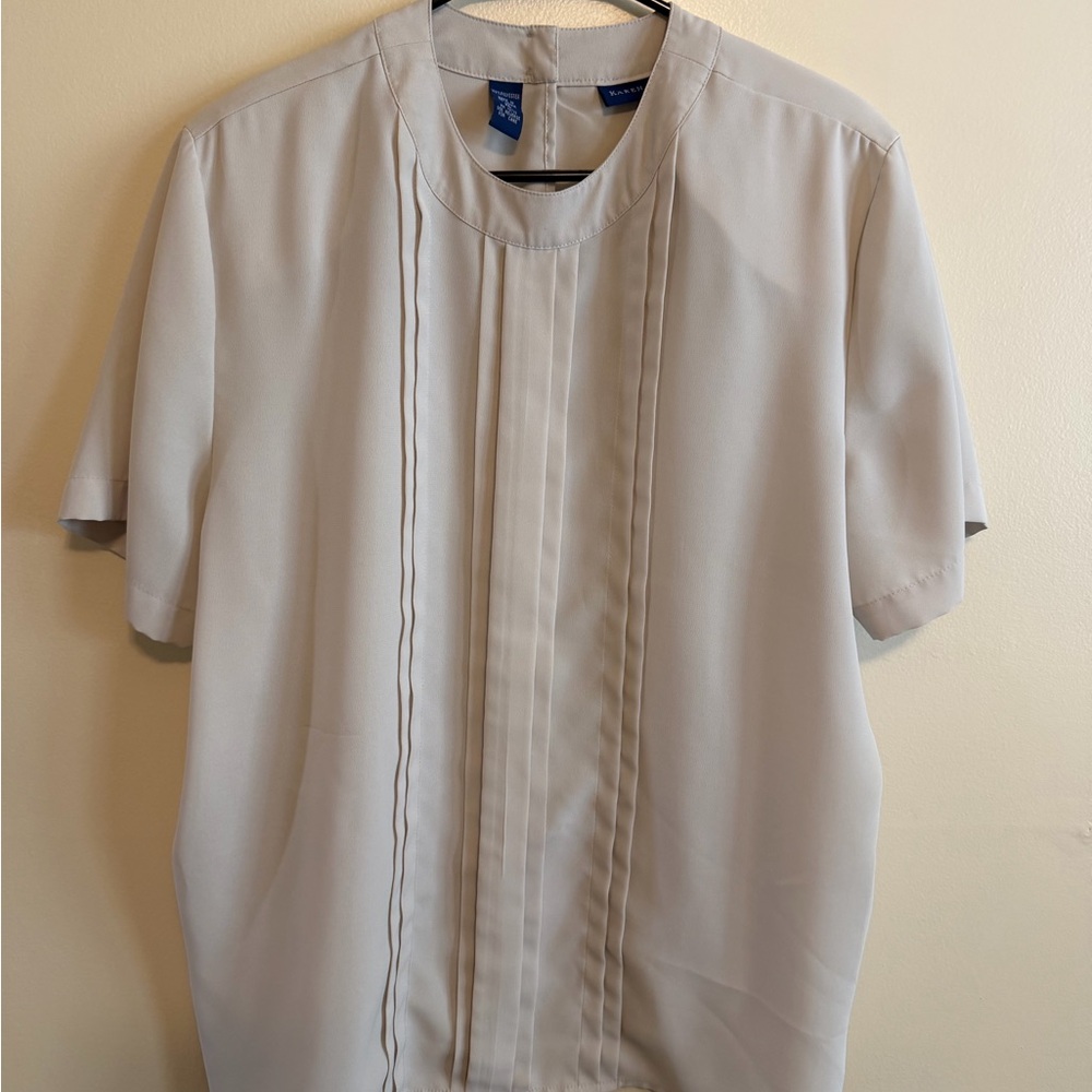 Karen Scott Women’s Cream Short Sleeve Shirt